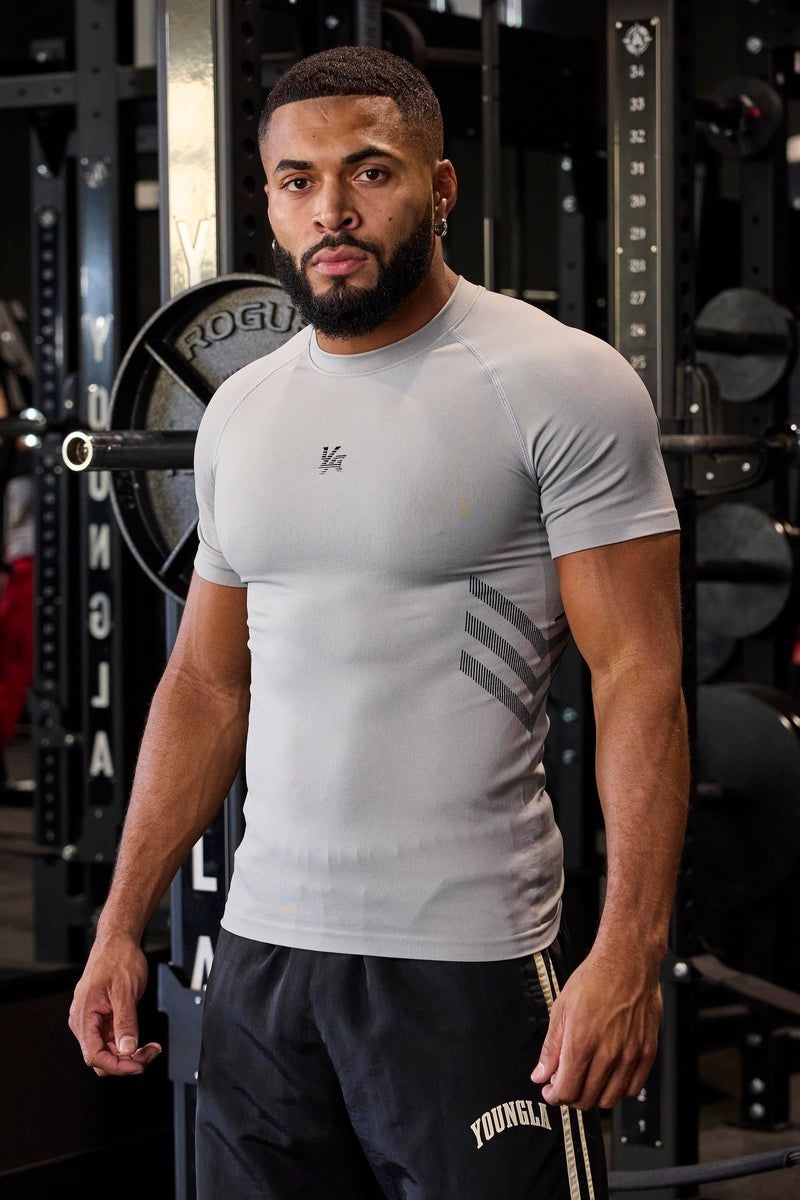 YoungLA 425 , Iron Compression Shirt Black | BG2758-394