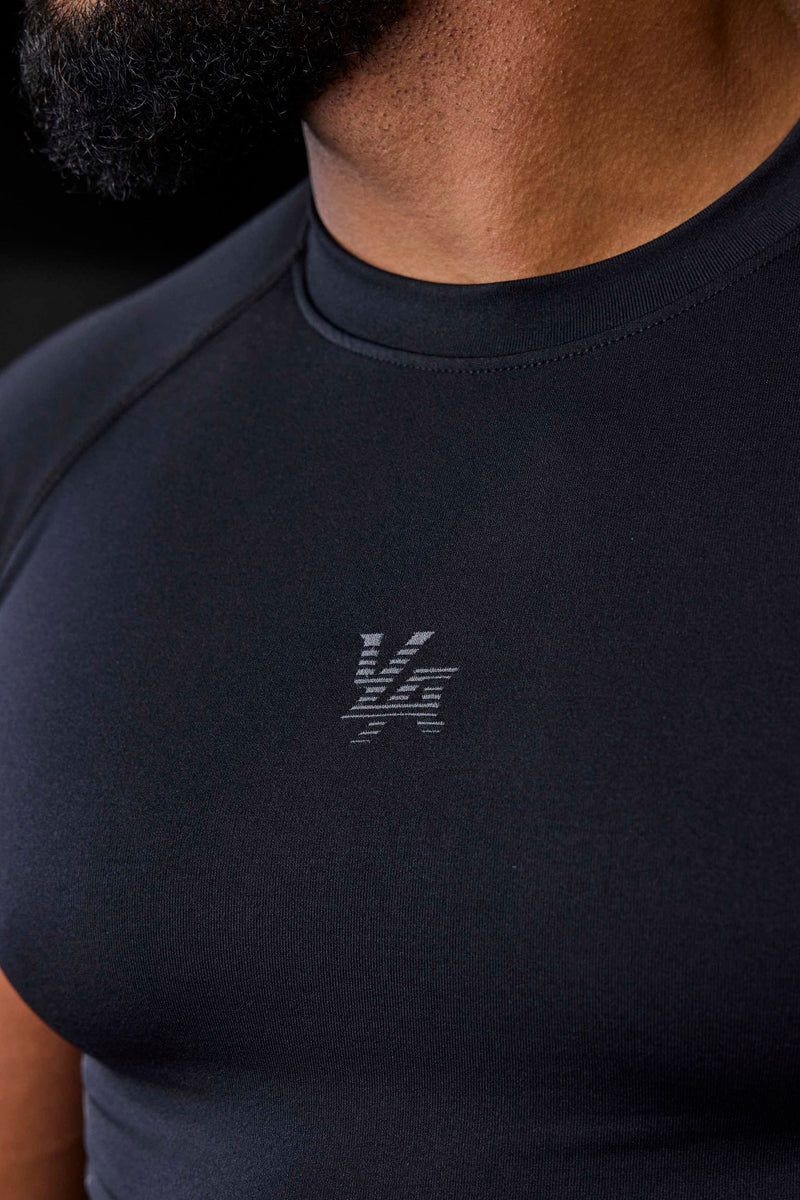 YoungLA 425 , Iron Compression Shirt Black | BG2758-394