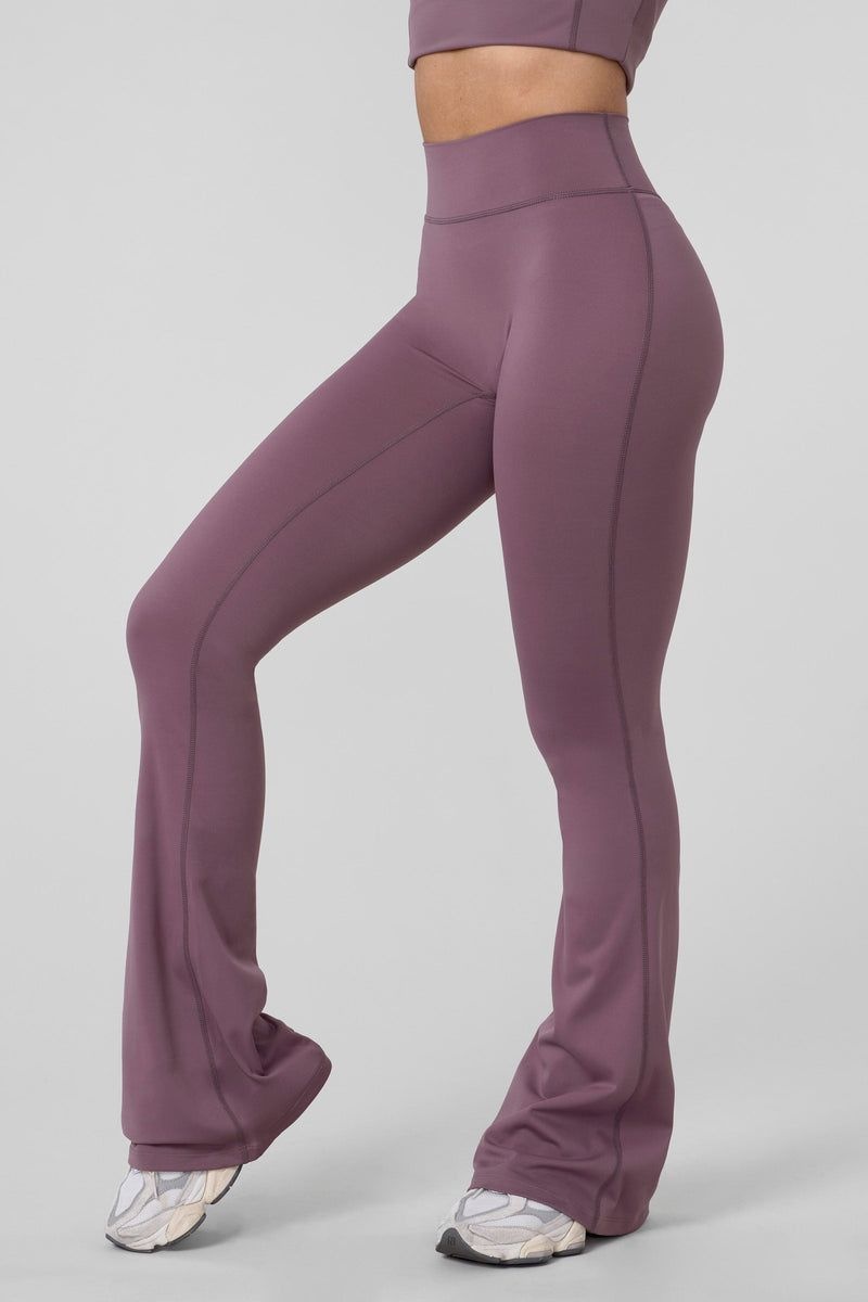 YoungLA W227 , Curve Flare Leggings Eggplant | YO7564-921