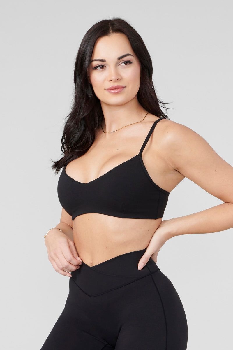 YoungLA W324 Vital Sports Bra Black | FO7260-589